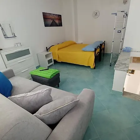Bruder Hous Apartment